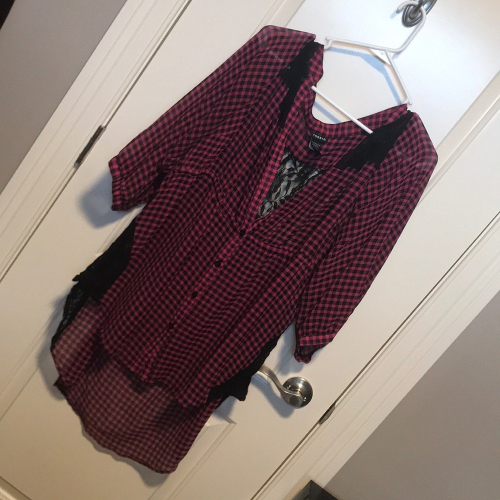 Torrid Hi-Low Pink/Black Checker Shirt
